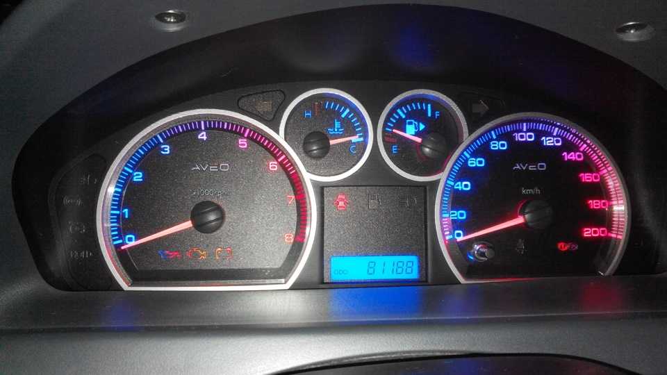 Как снять приборную панель шевроле авео т250