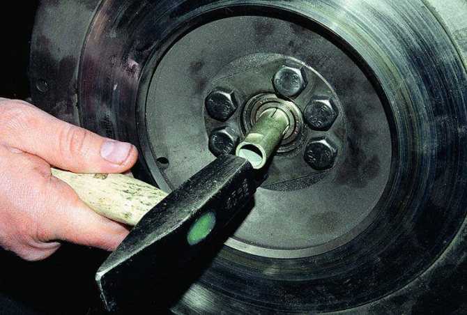 Как снять подшипник с маховика газель