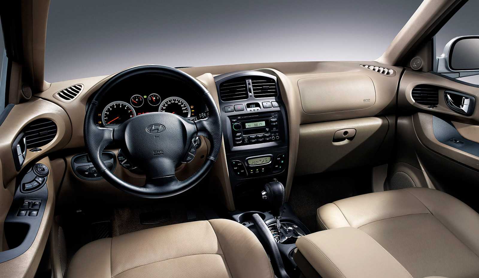 Hyundai santa fe. регулировка света фар | авто центр spb - ремонт автомобилей и заказ запчастей