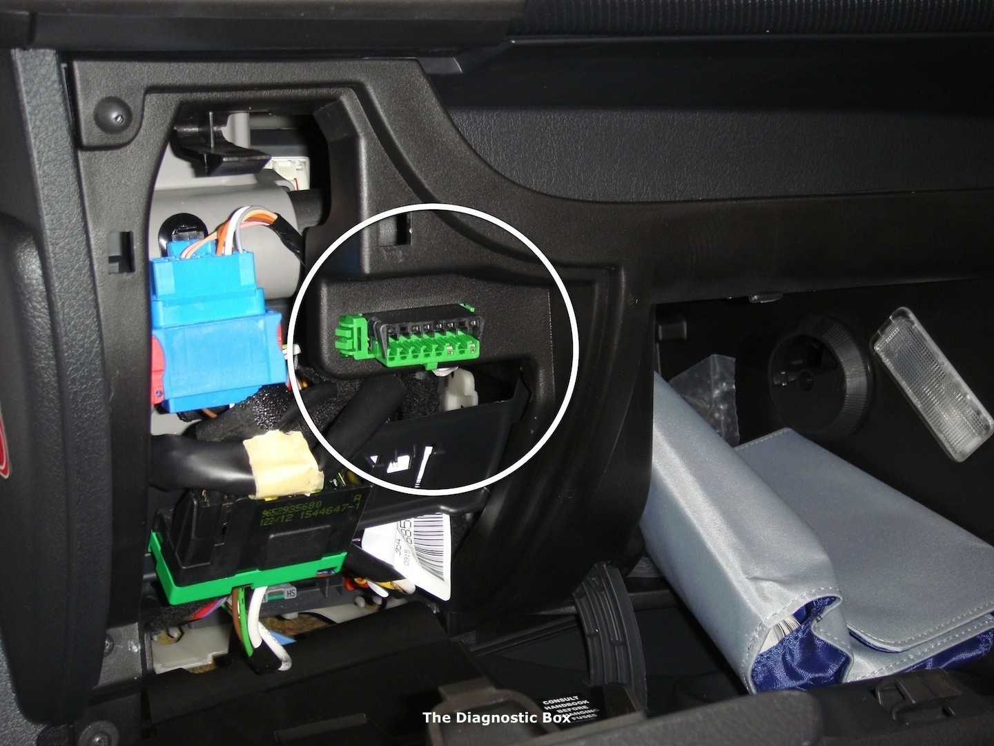 Citroen c4 obd2 где находится? - про автозапчасти, неисправности и выбор автомобиля