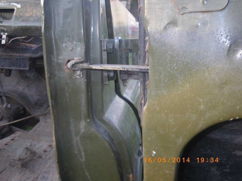 Где находится номер шасси на уаз 31512?