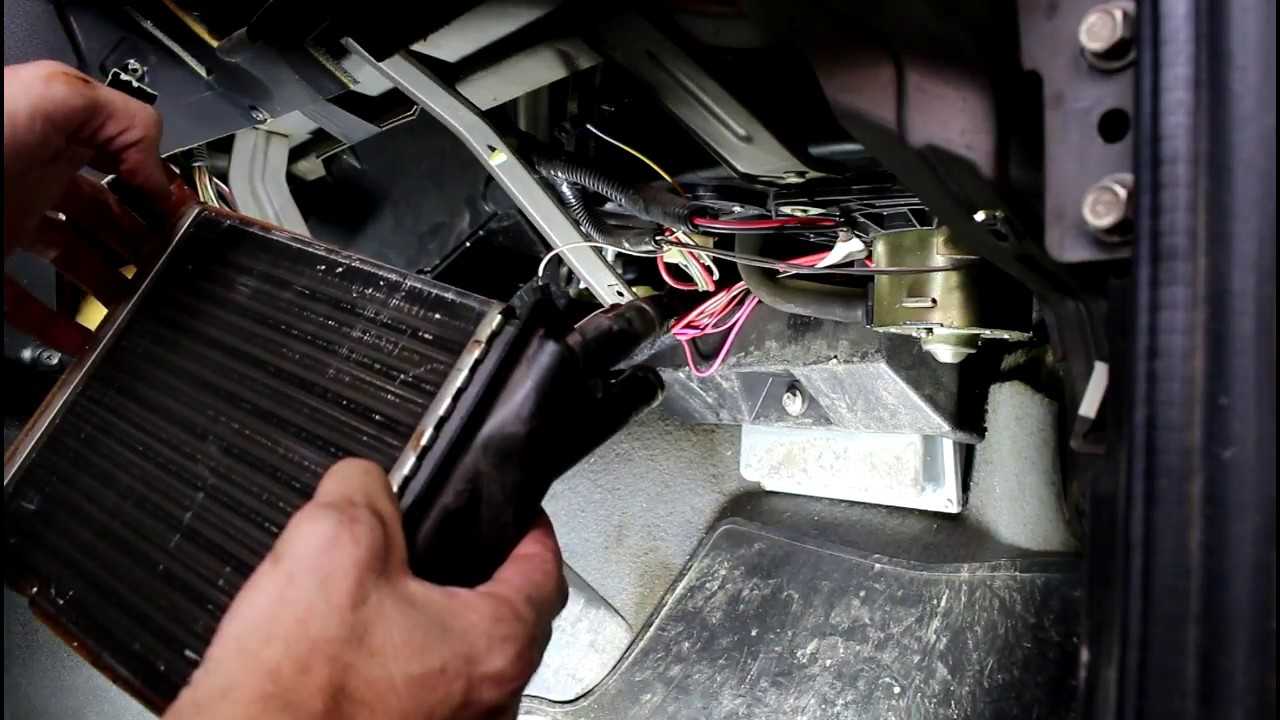 Отопительная система chevrolet-niva: смена теплообменника обогревателя салона