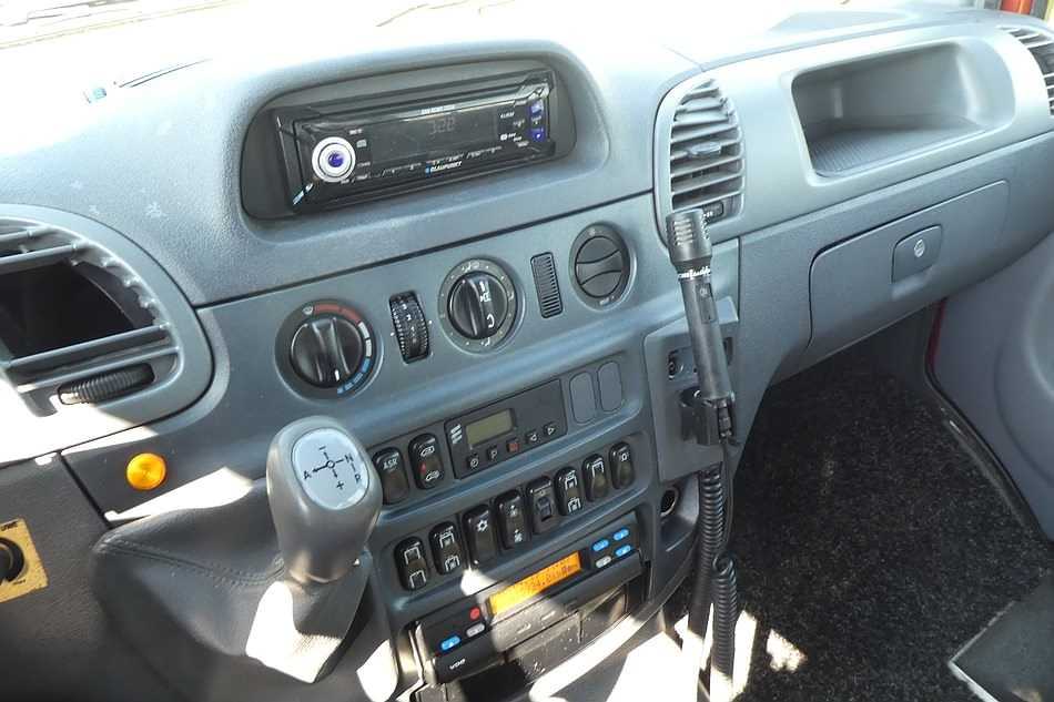 Послепродажная установка радио - mercedes sprinter (w906, mk 2)