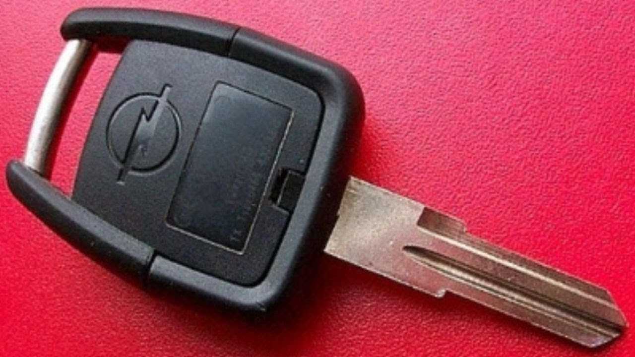 Замена батарейки в ключе опель астра h | ремонт рено (renault) своими руками