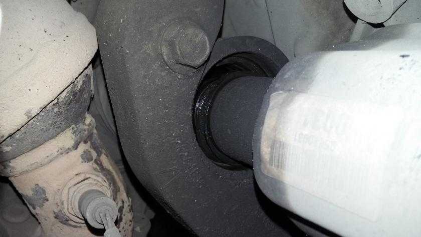 Опель антара подшипник правого привода