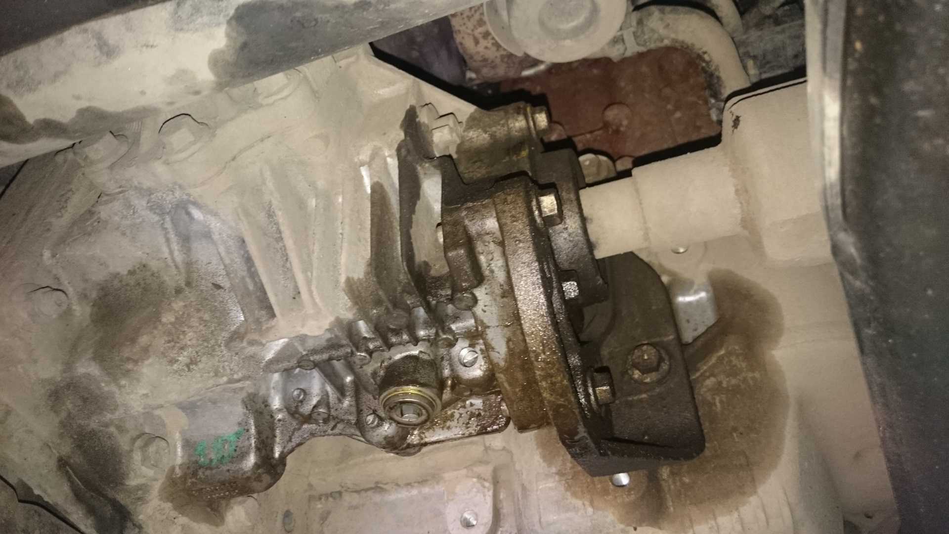 Замена сальника левого привода renault duster