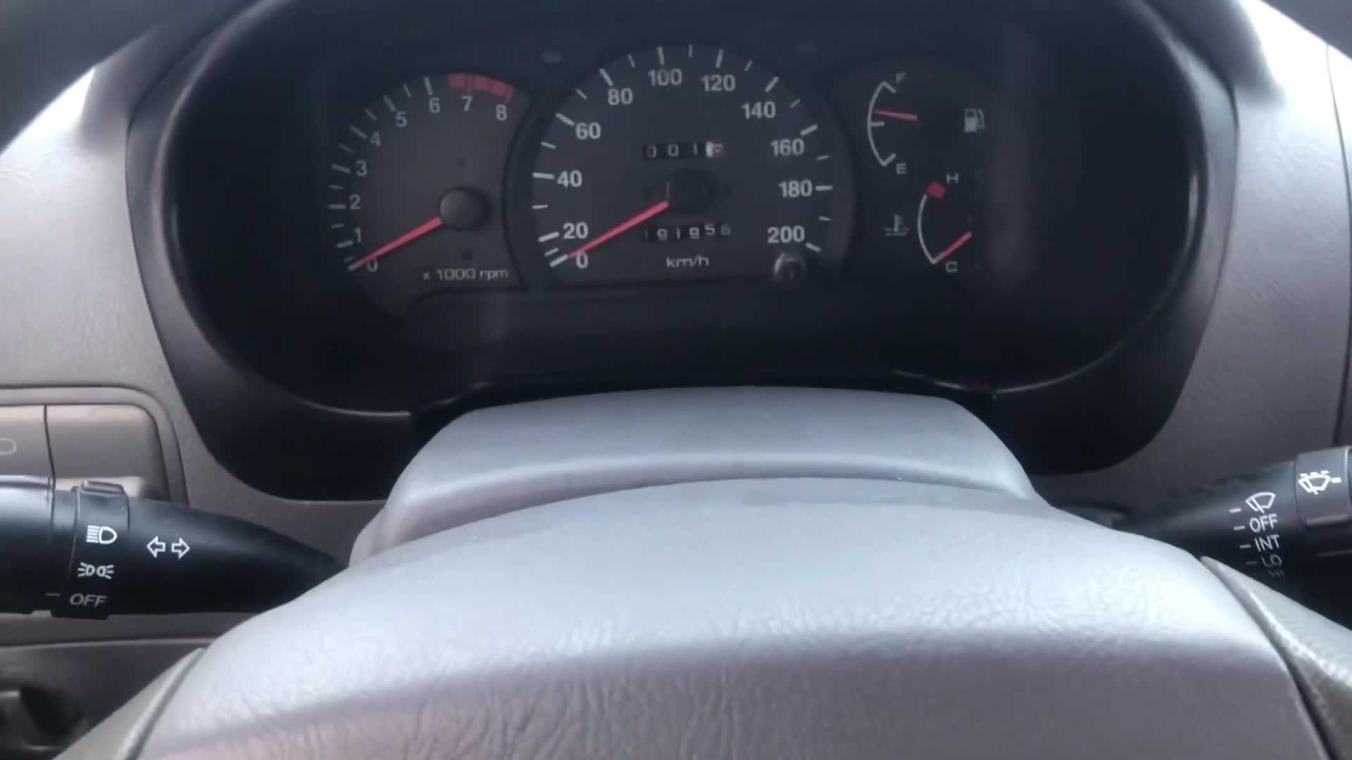 Как завести hyundai accent?