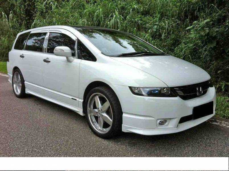 Сравнение toyota wish и honda stream: что выбрать?