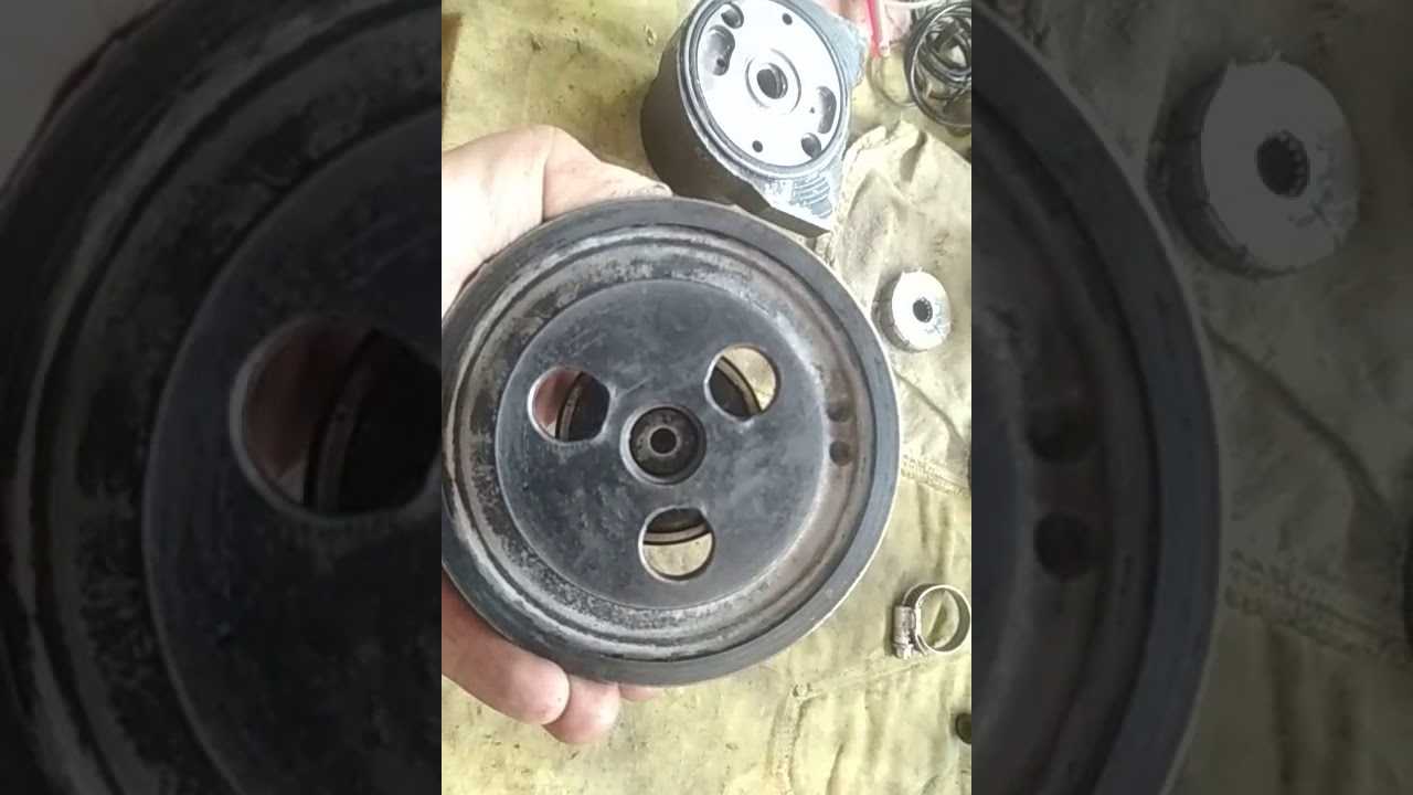 Как снять шкив с насоса гур