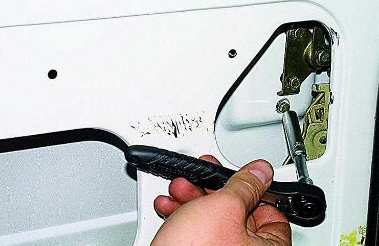 Замена ручки двери газель