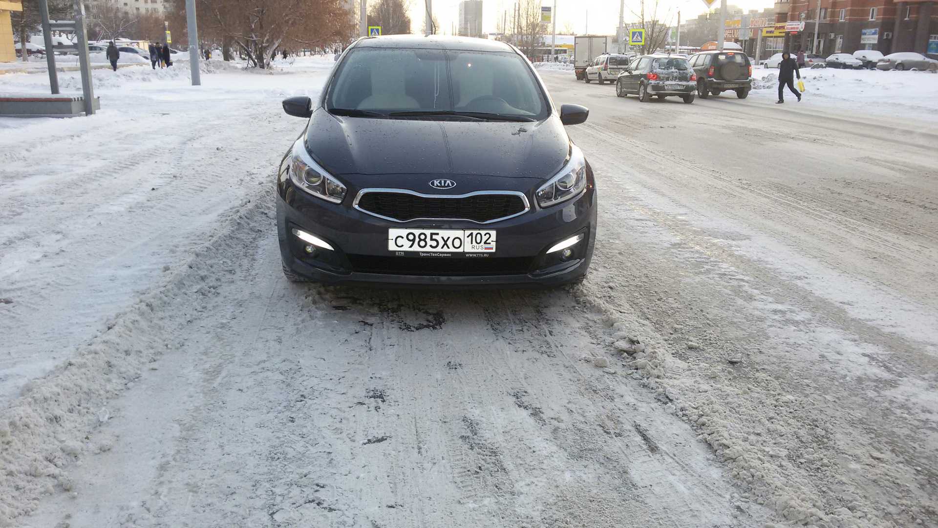 Особенности замены ламп ближнего и дальнего света на киа сид