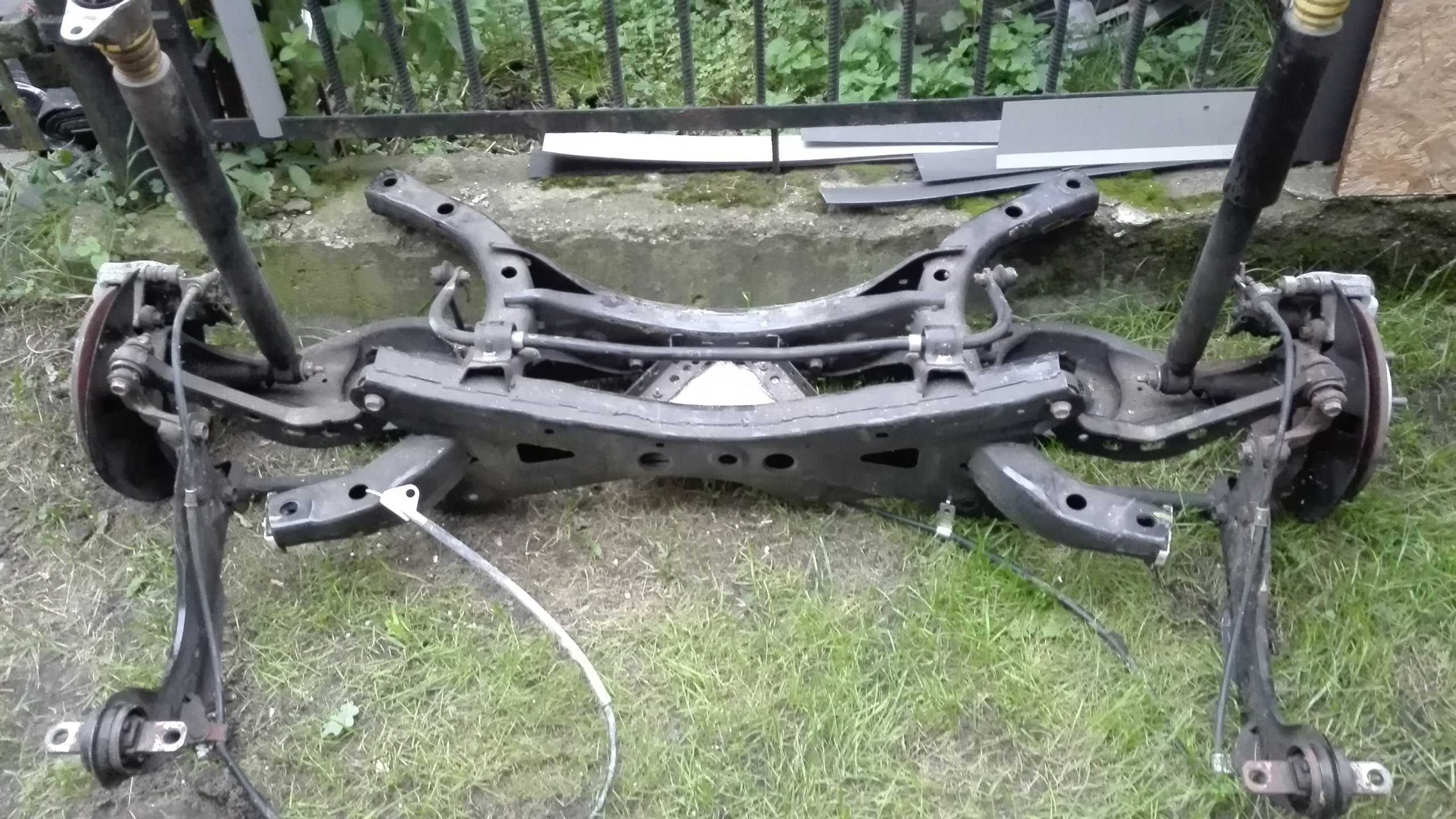 Замена сайлентблоков мазда 6