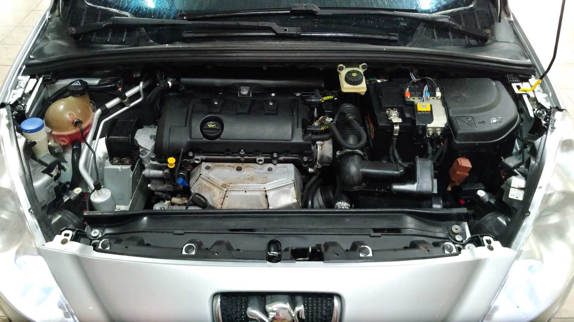 Замена масла в двигателе peugeot 308