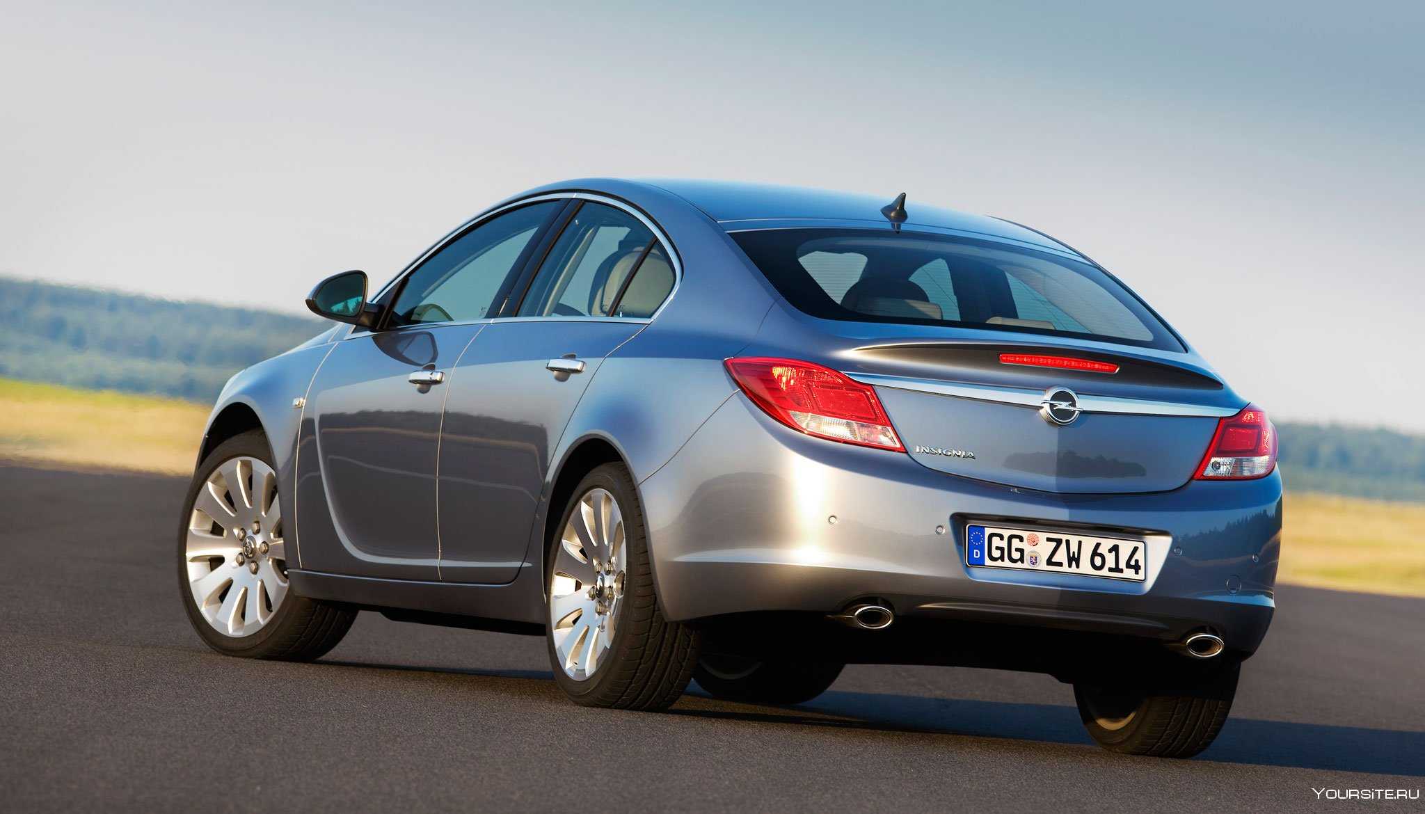 Где стоят предохранители кондиционера и люка на opel insignia 2009, 2011, 2012, 2013 и 2014 годов