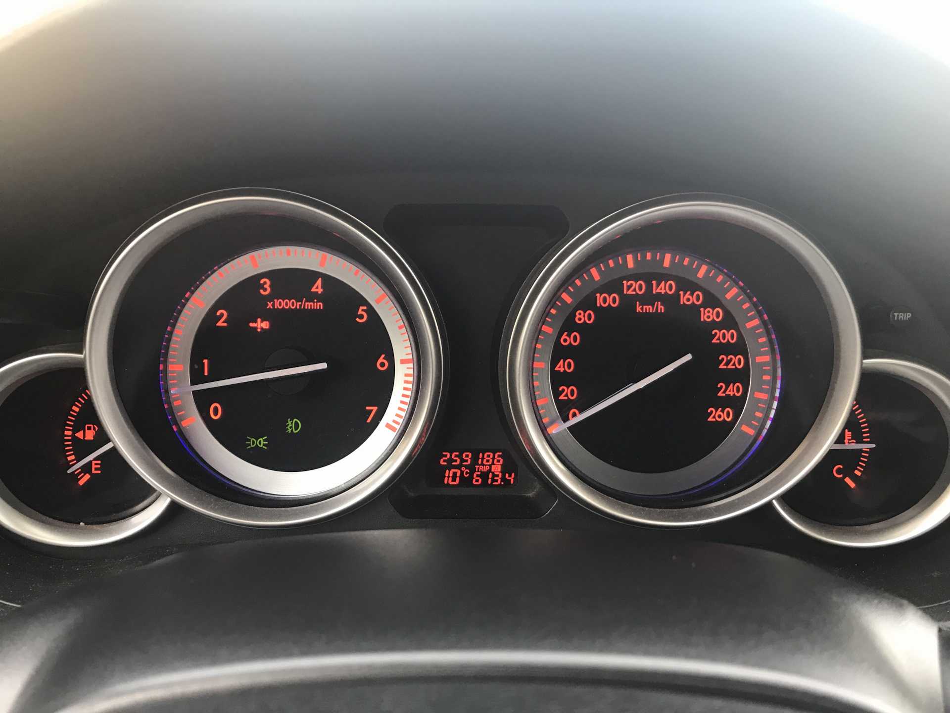 Почему не работает бесключевой доступ на мазда cx-5 и как его решить?