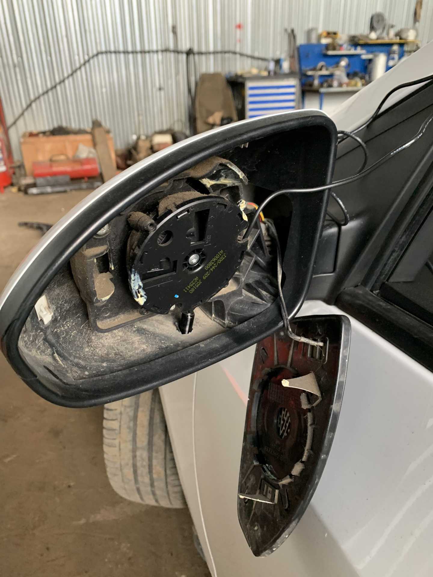 Снятие наружного зеркала заднего вида на шевроле круз 2 - chevrolet cruze (j300, mk 1)
