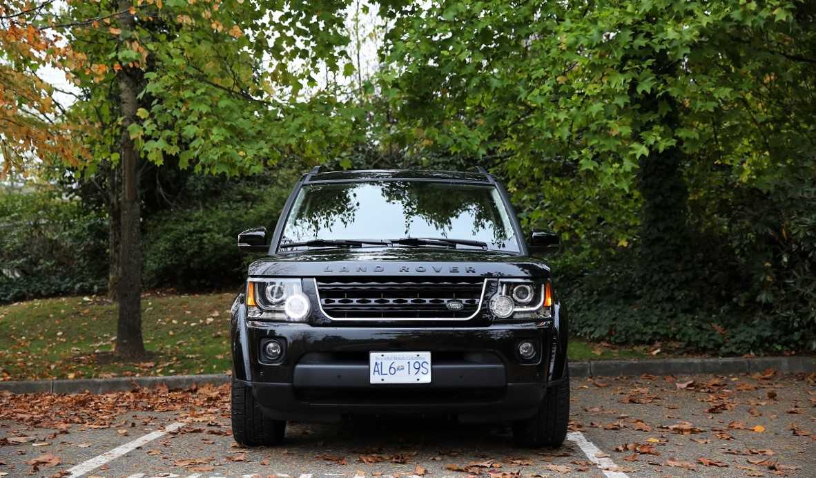 Toyota land cruiser vs land rover range rover comparison