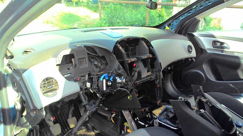 Разборка панели cruze 2013 — бортжурнал chevrolet cruze hatchback фантом 2012 года на drive2